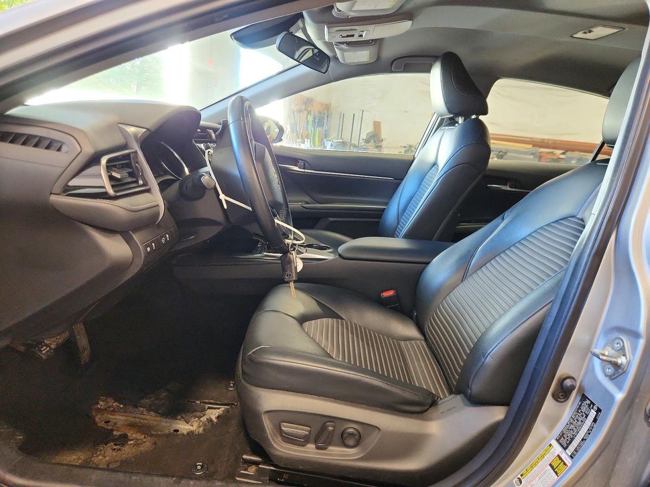 2019 Toyota Camry Se - Фото 7