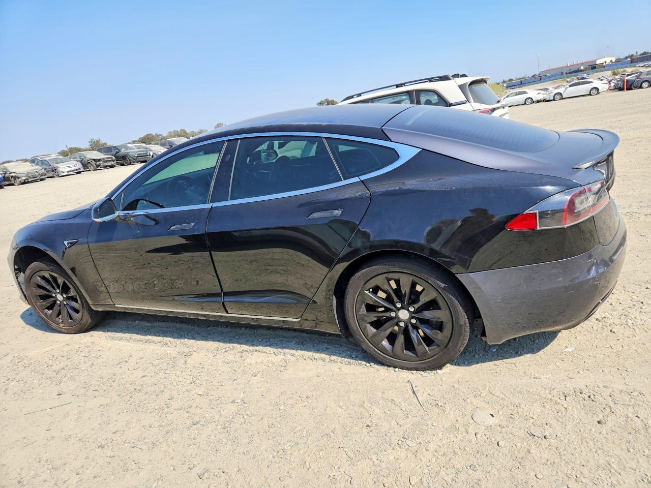 2017 Tesla Model S - Фото 2