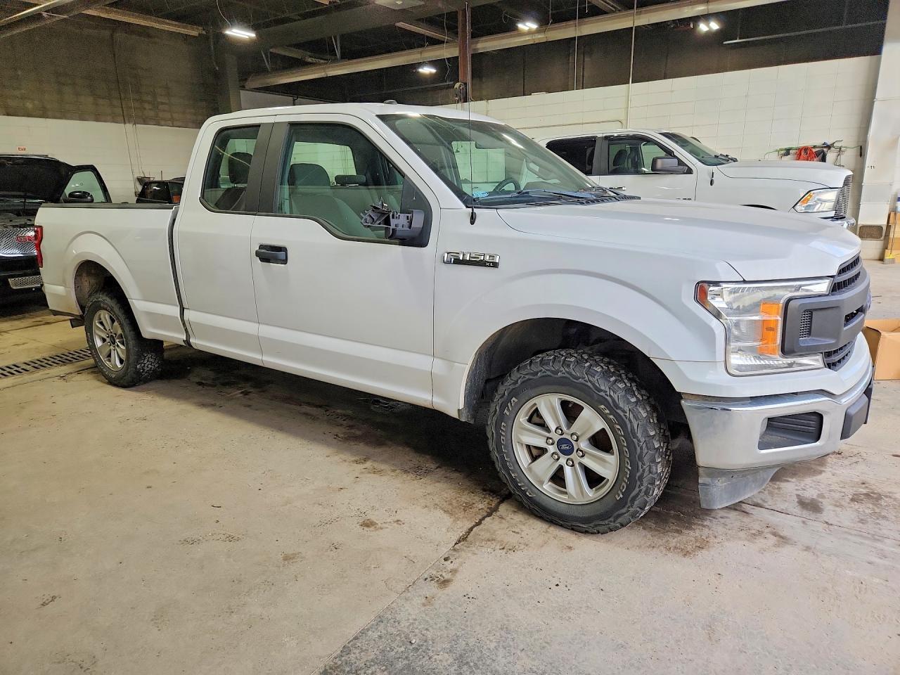 2019 Ford F150 Super Cab - Фото 4