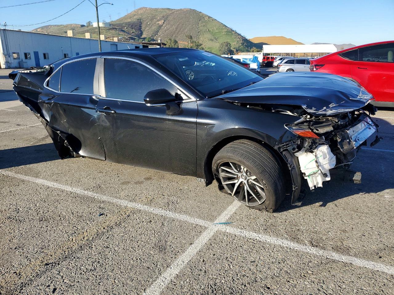 2023 Toyota Camry Se - Фото 4