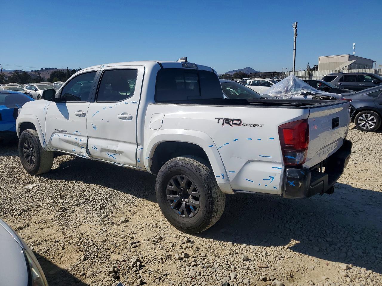 2022 Toyota Tacoma Sr5 V6 - Фото 2