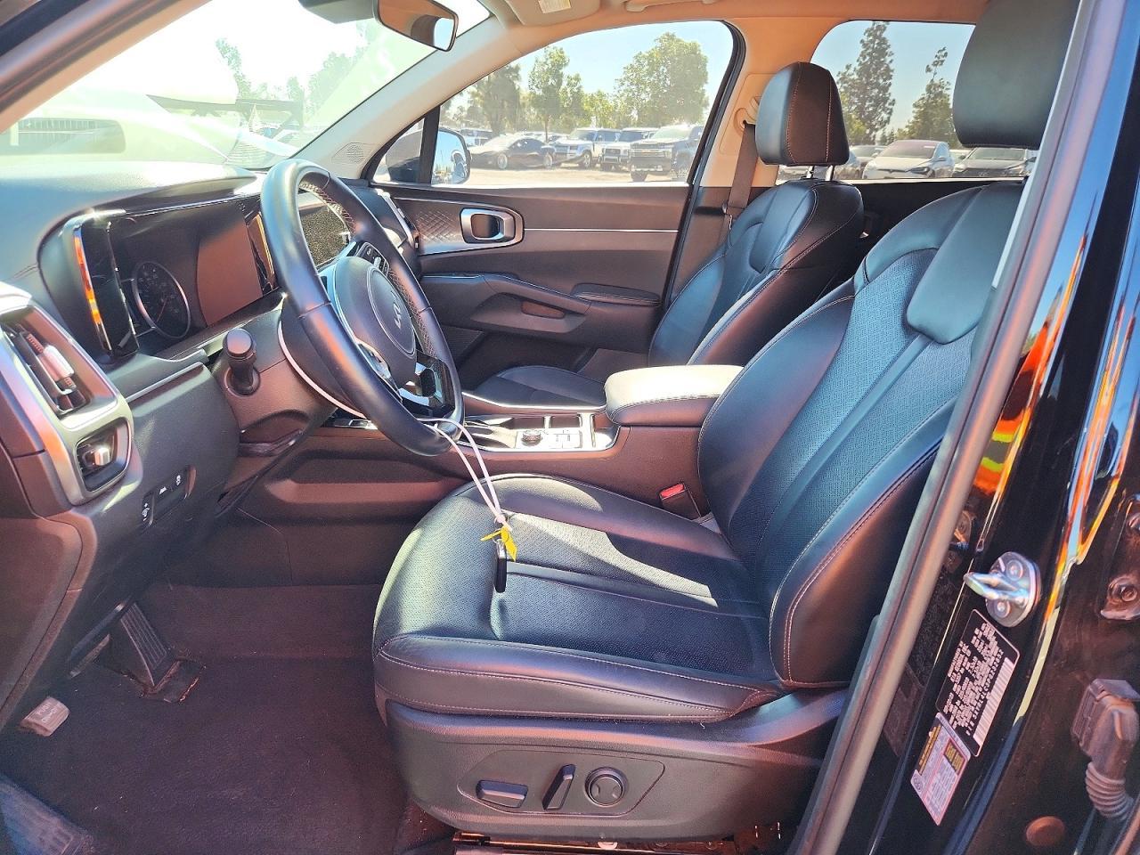 2023 Kia Sorento S - Image 7