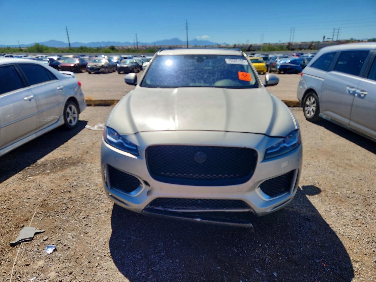 2017 Jaguar F-Pace Prestige - Image 5