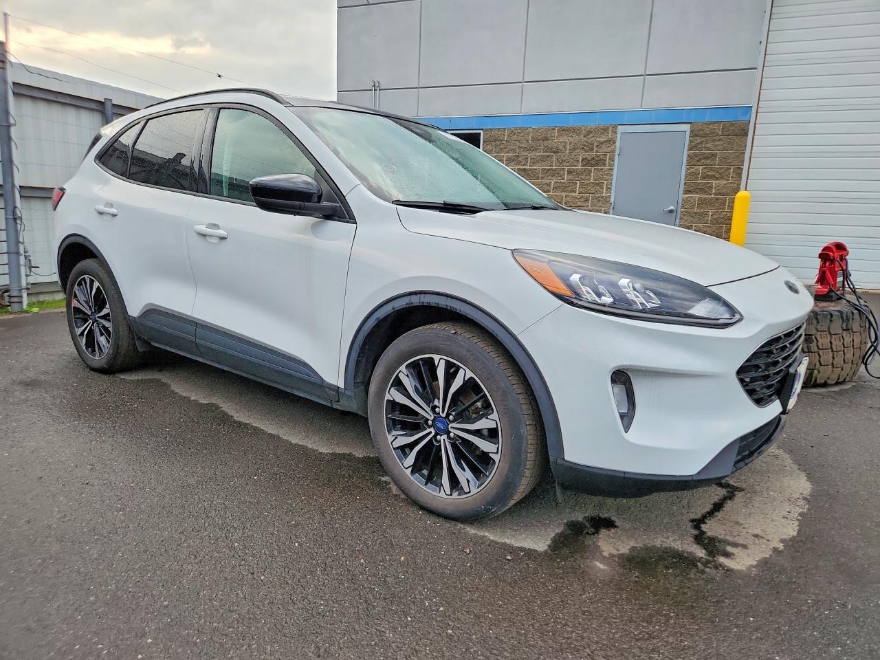 2022 Ford Escape Sel - Фото 4