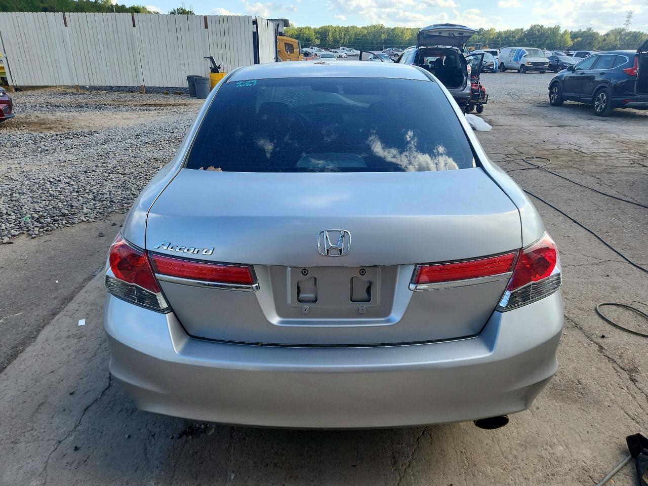 2011 Honda Accord Lx - Image 6