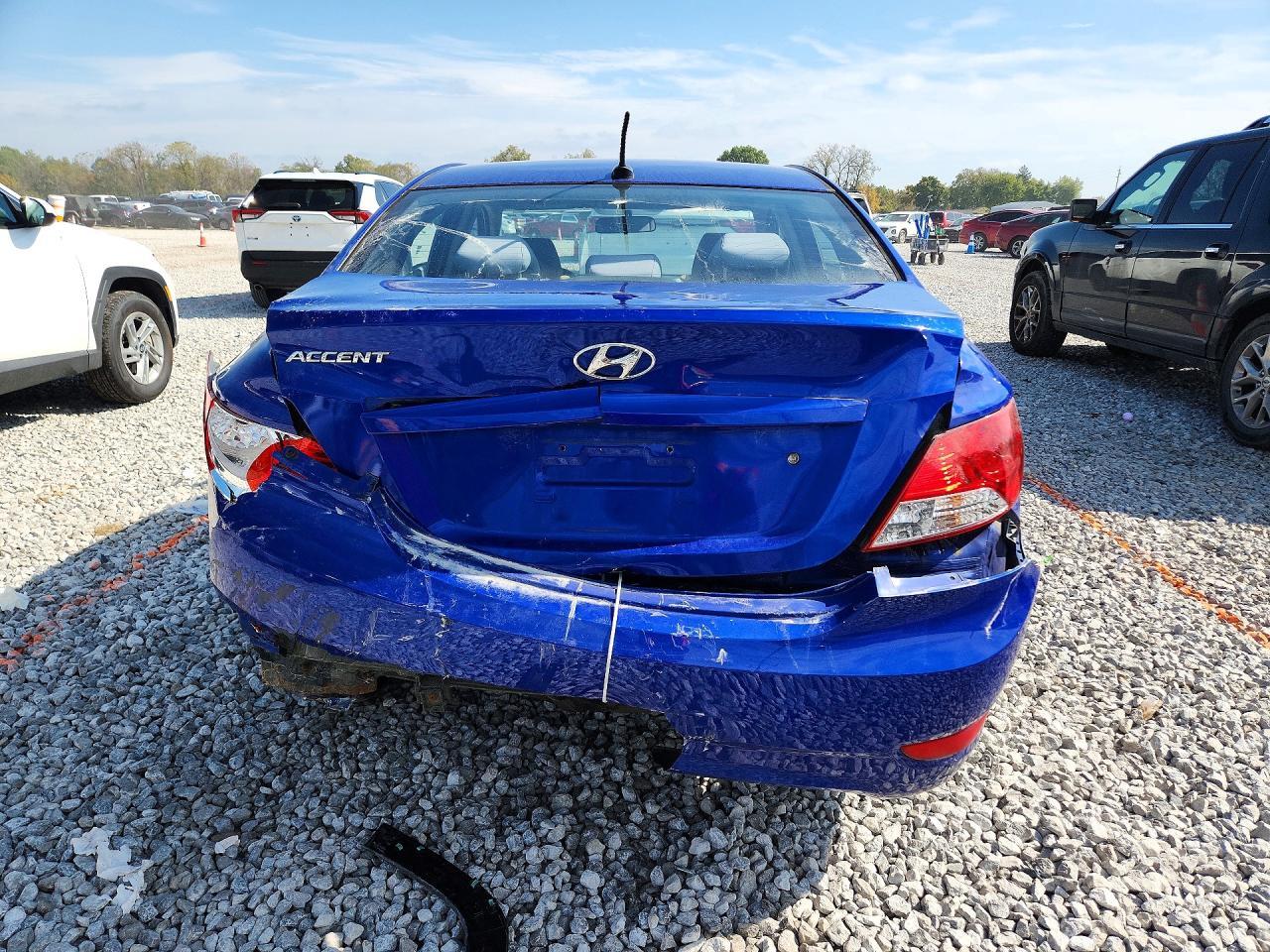 2014 Hyundai Accent Gls - Image 6