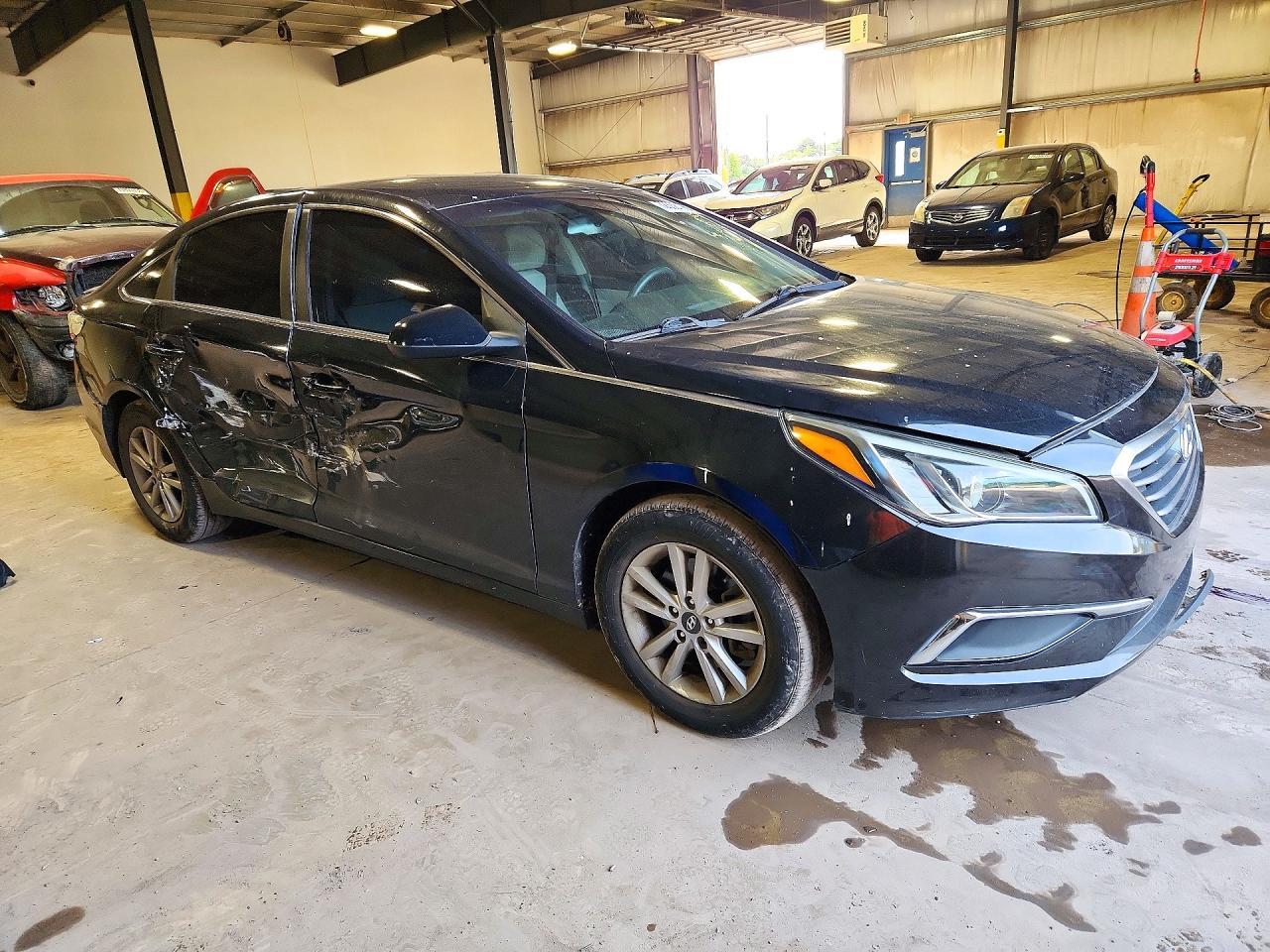 2016 Hyundai Sonata Se - Image 4