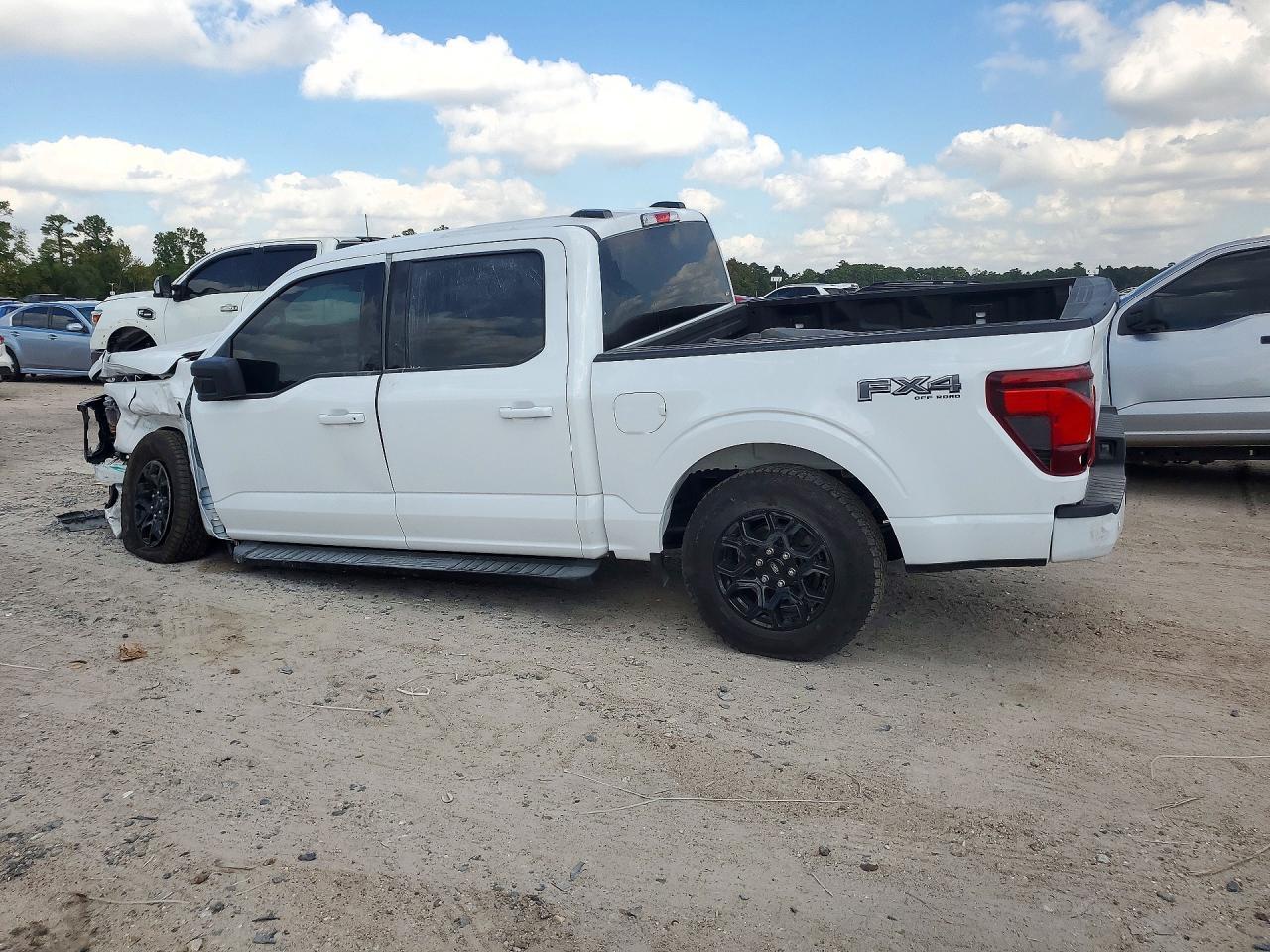 2025 Ford F150 Xlt - Фото 2