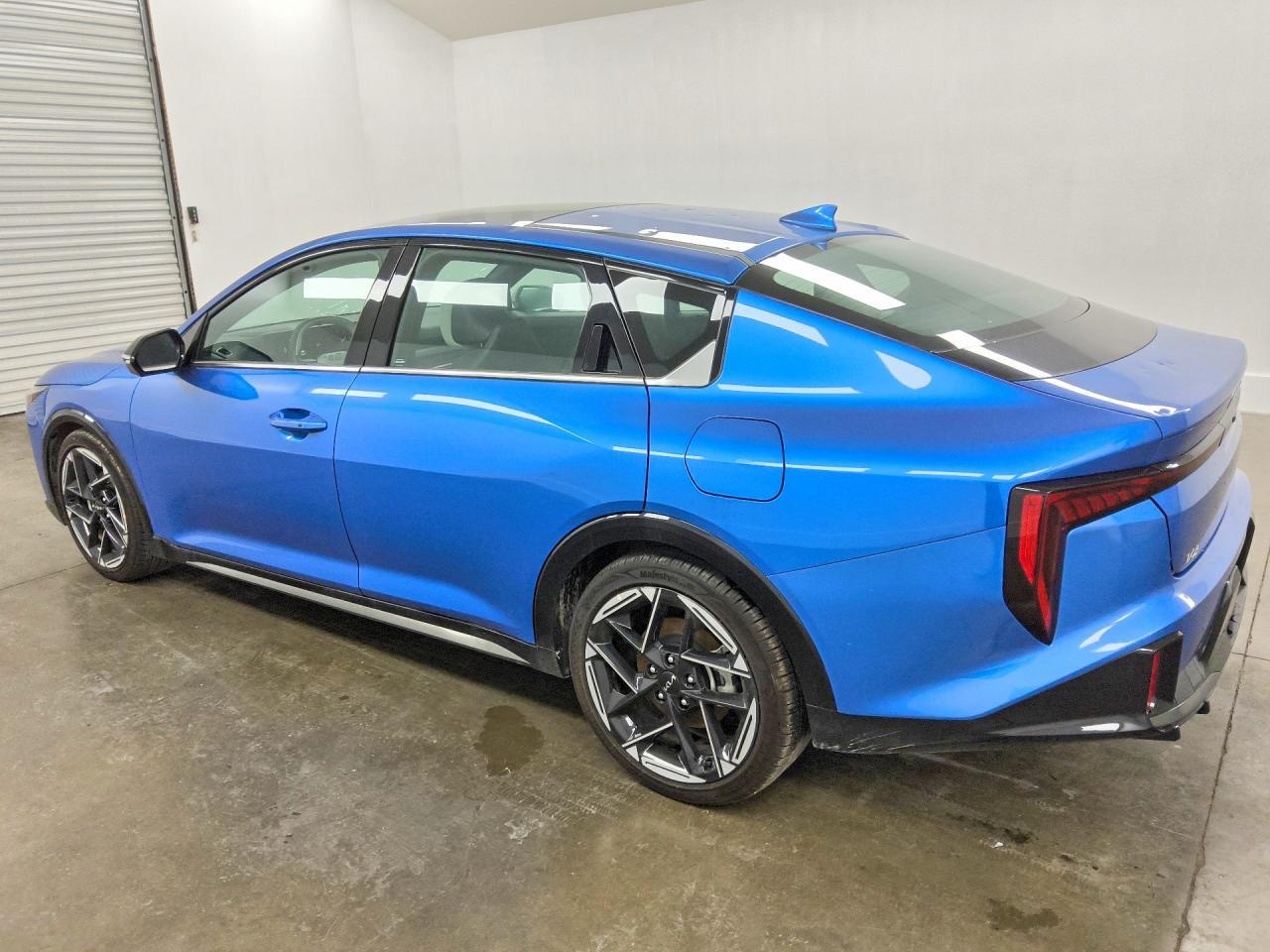 2025 Kia K4 Gt Line - Фото 2