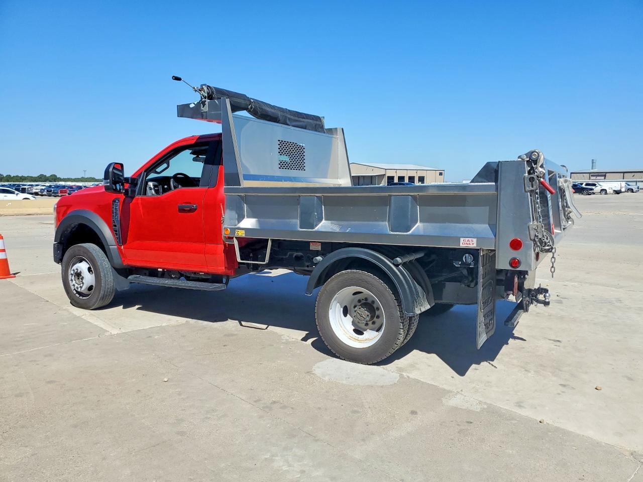 2024 Ford F550 Super Duty Dump Truck - Image 2