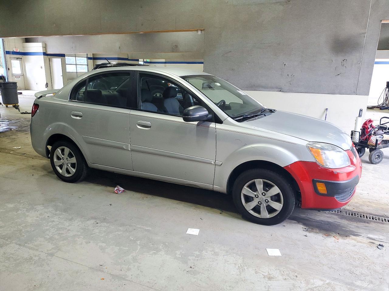 2010 Kia Rio Base - Фото 4