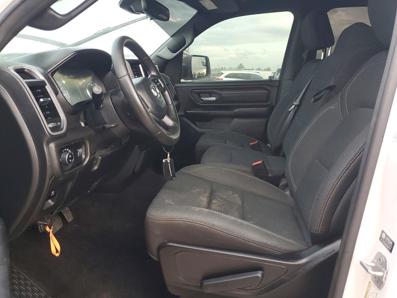 2025 Ram 1500 Tradesman - Фото 7