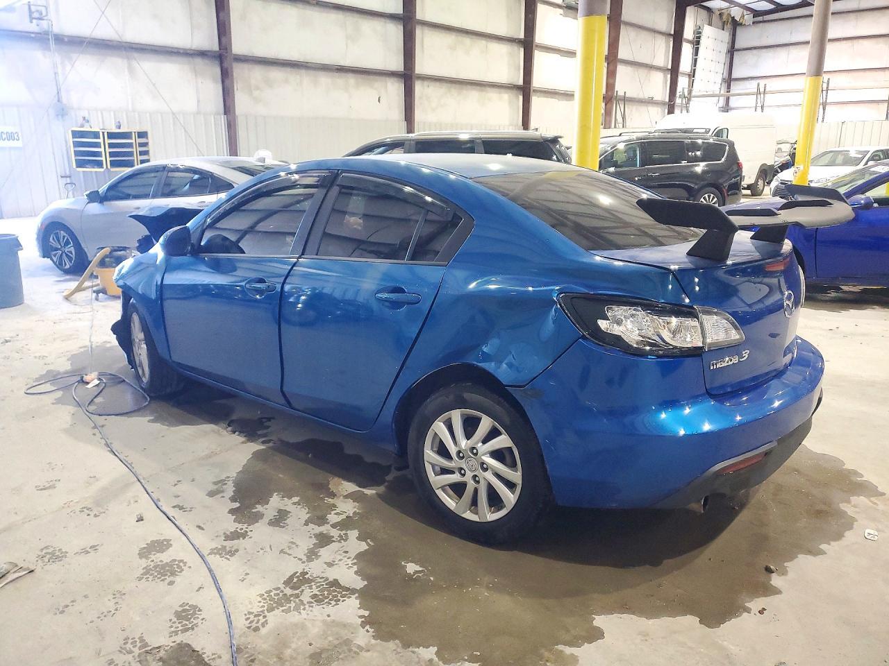 2012 Mazda 3 I - Фото 2