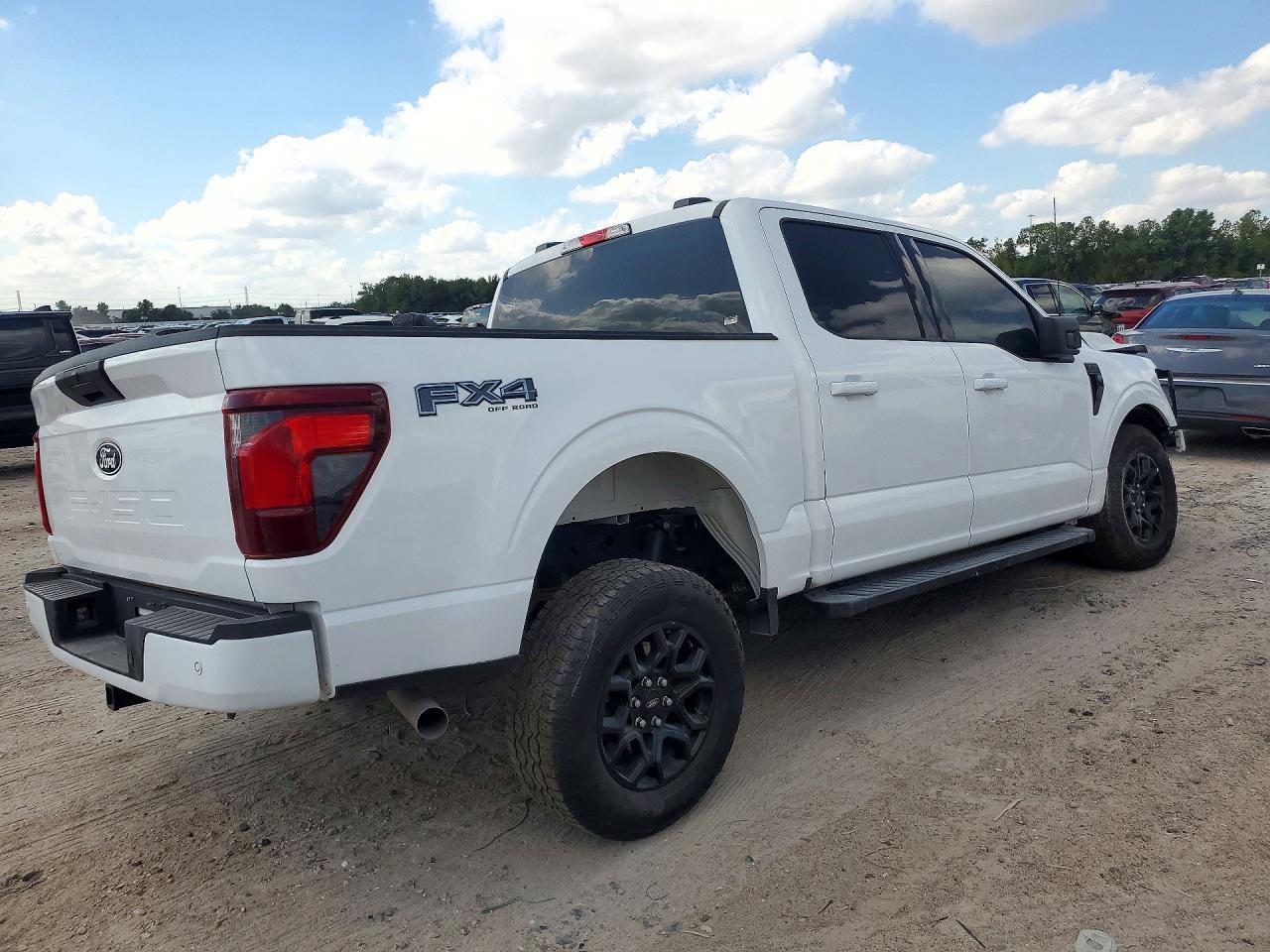 2025 Ford F150 Xlt - Фото 3