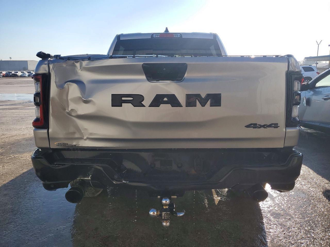 2025 Ram 1500 Tradesman - Фото 6