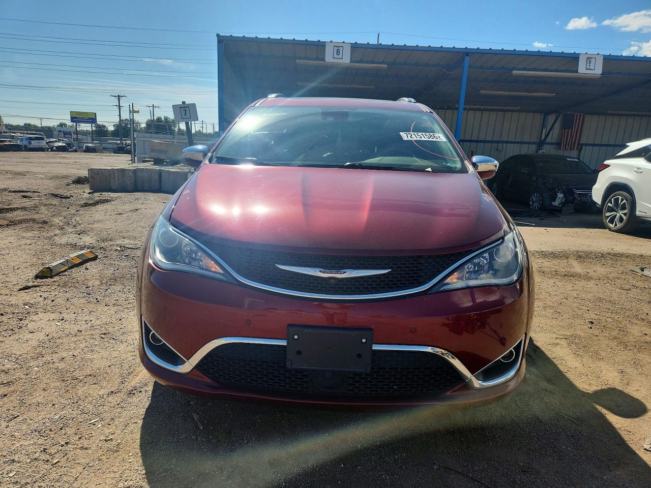 2019 Chrysler Pacifica Limited Fwd - Image 5