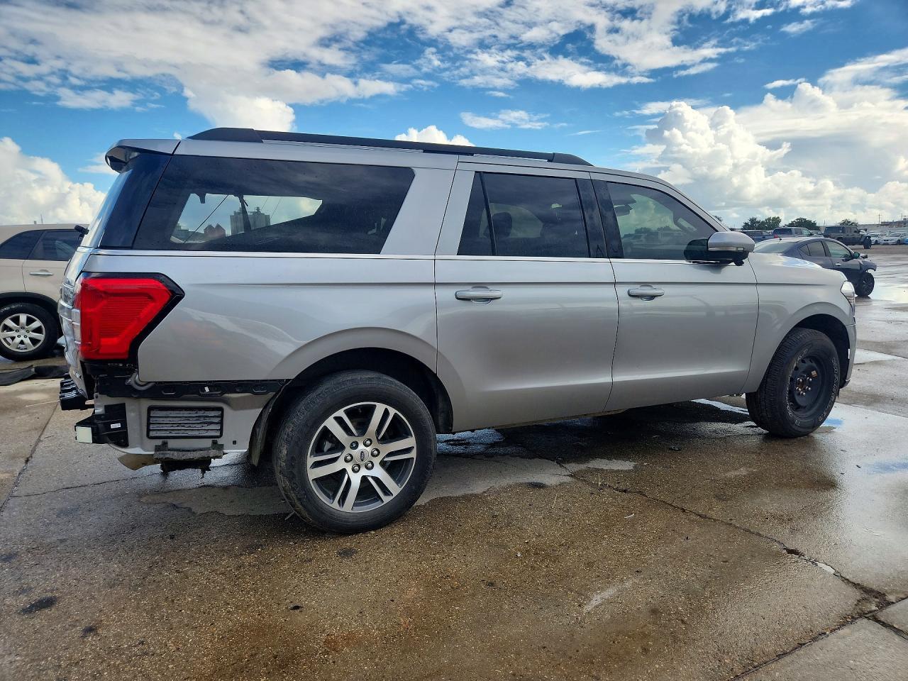 2022 Ford Expedition Max Xlt - Фото 3