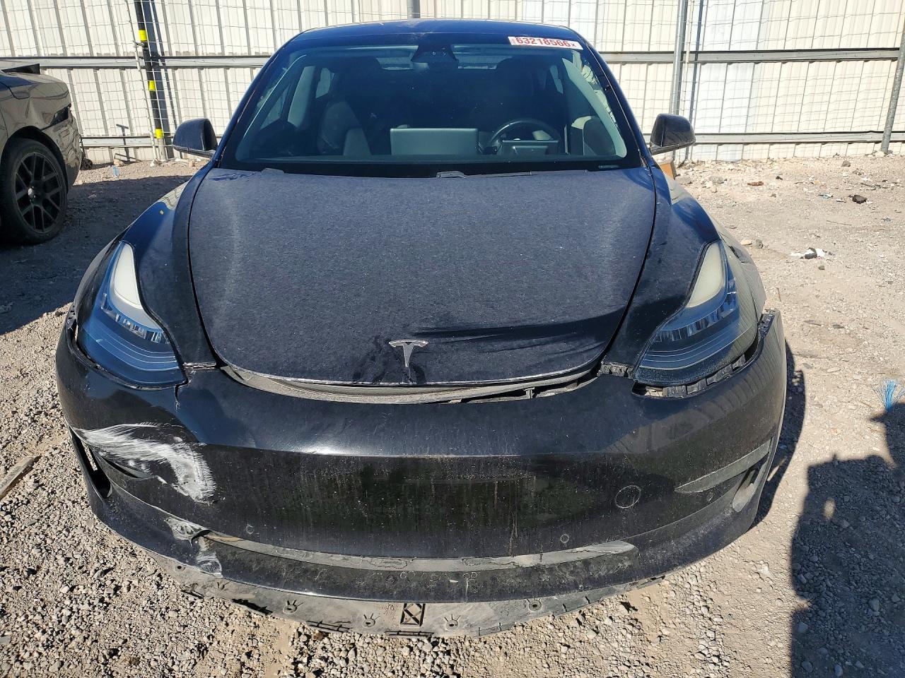 2019 Tesla Model 3 - Image 5