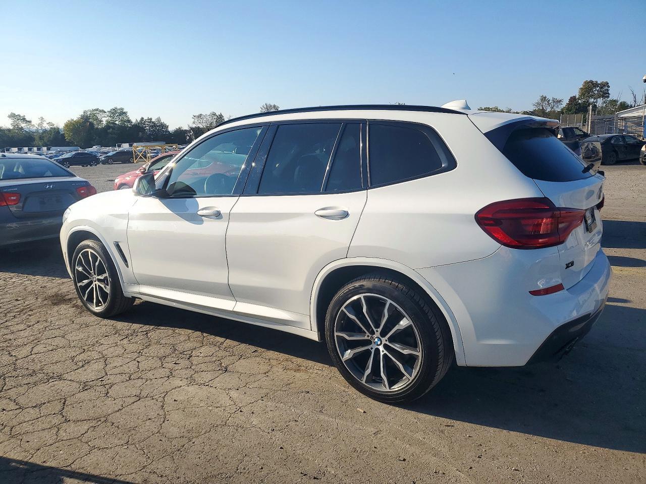 2019 BMW X3 xDrivem40I - Фото 2