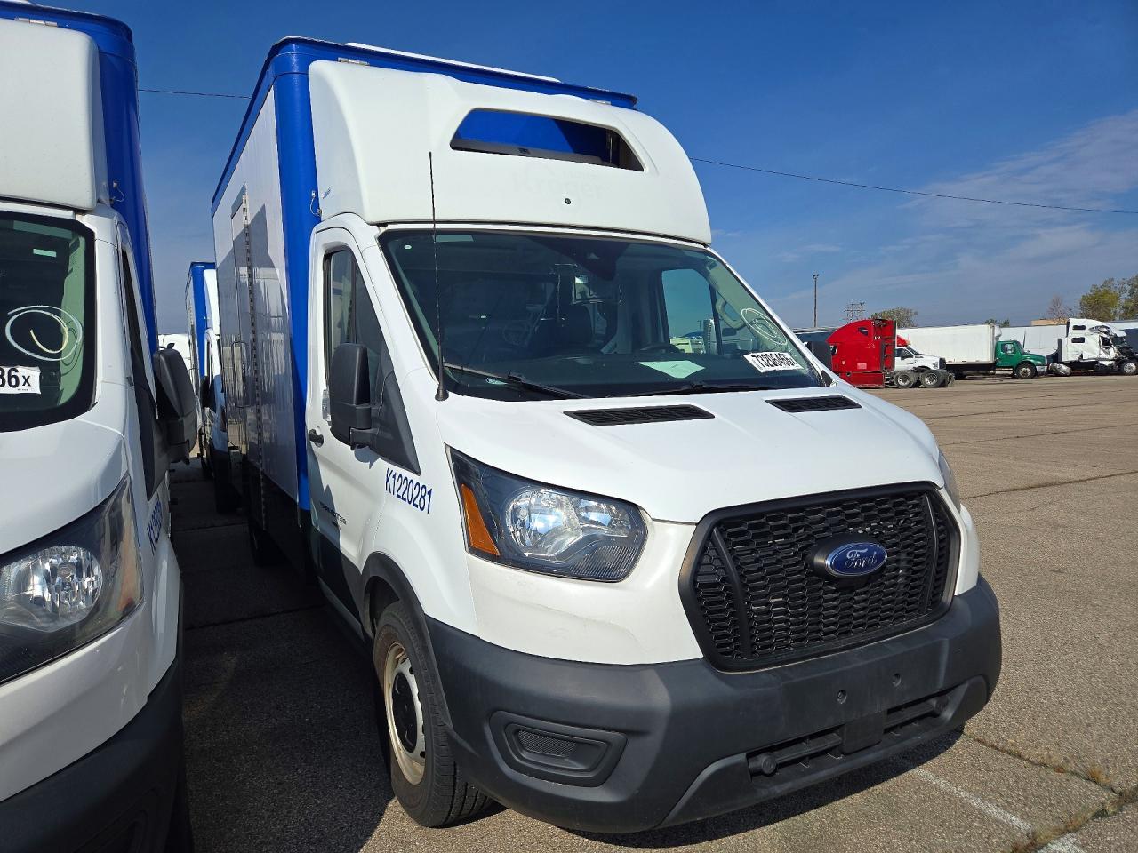 2023 Ford Transit T- - Refrigerated Box Truck - Фото 4