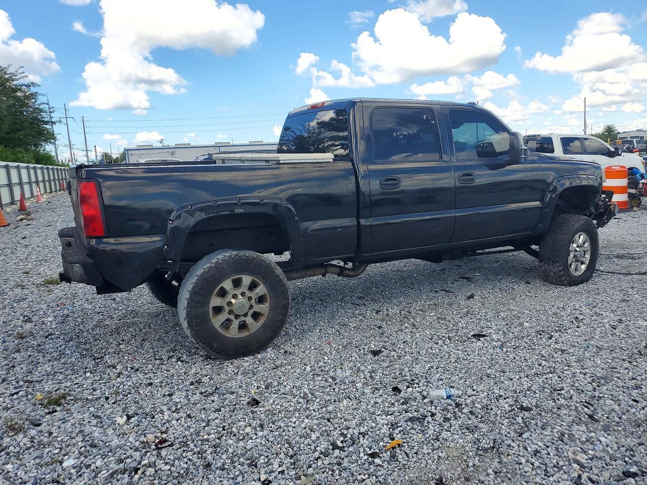 2006 GMC Sierra K2500 Heavy Duty - Фото 3