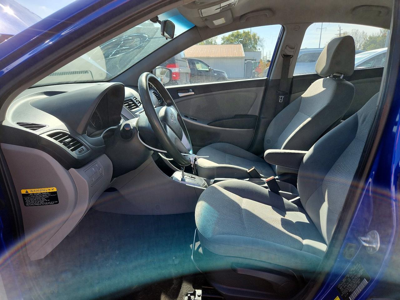 2014 Hyundai Accent Gls - Image 7