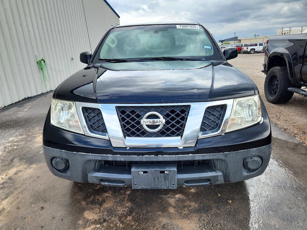 2017 Nissan Frontier S - Image 5