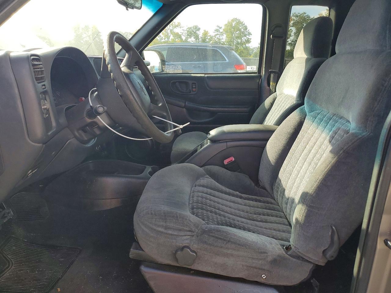 2000 Chevrolet S Truck S10 - Фото 7