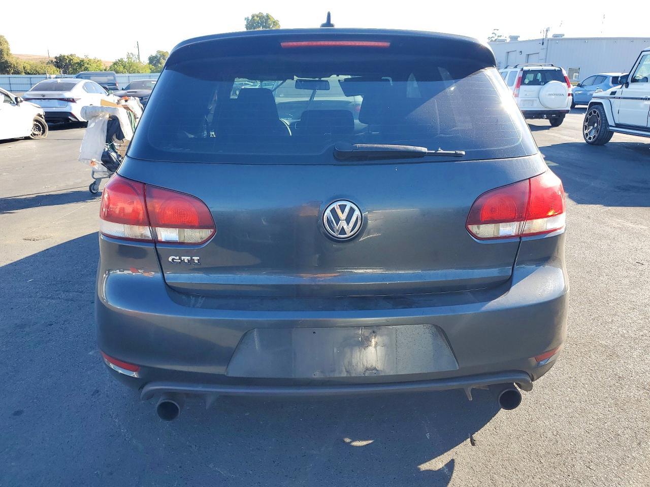 2011 Volkswagen Gti - Image 6