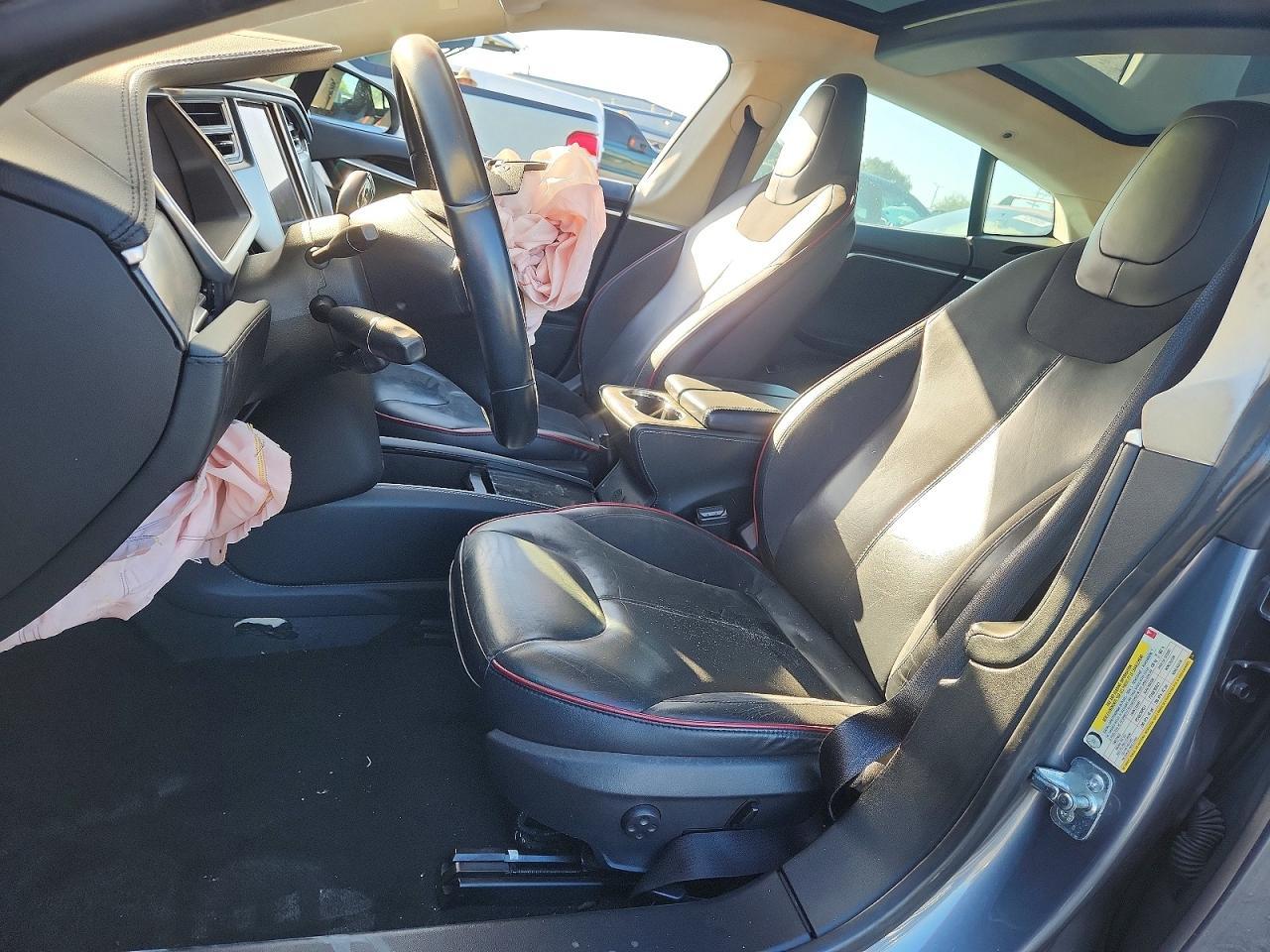 2014 Tesla Model S - Фото 7