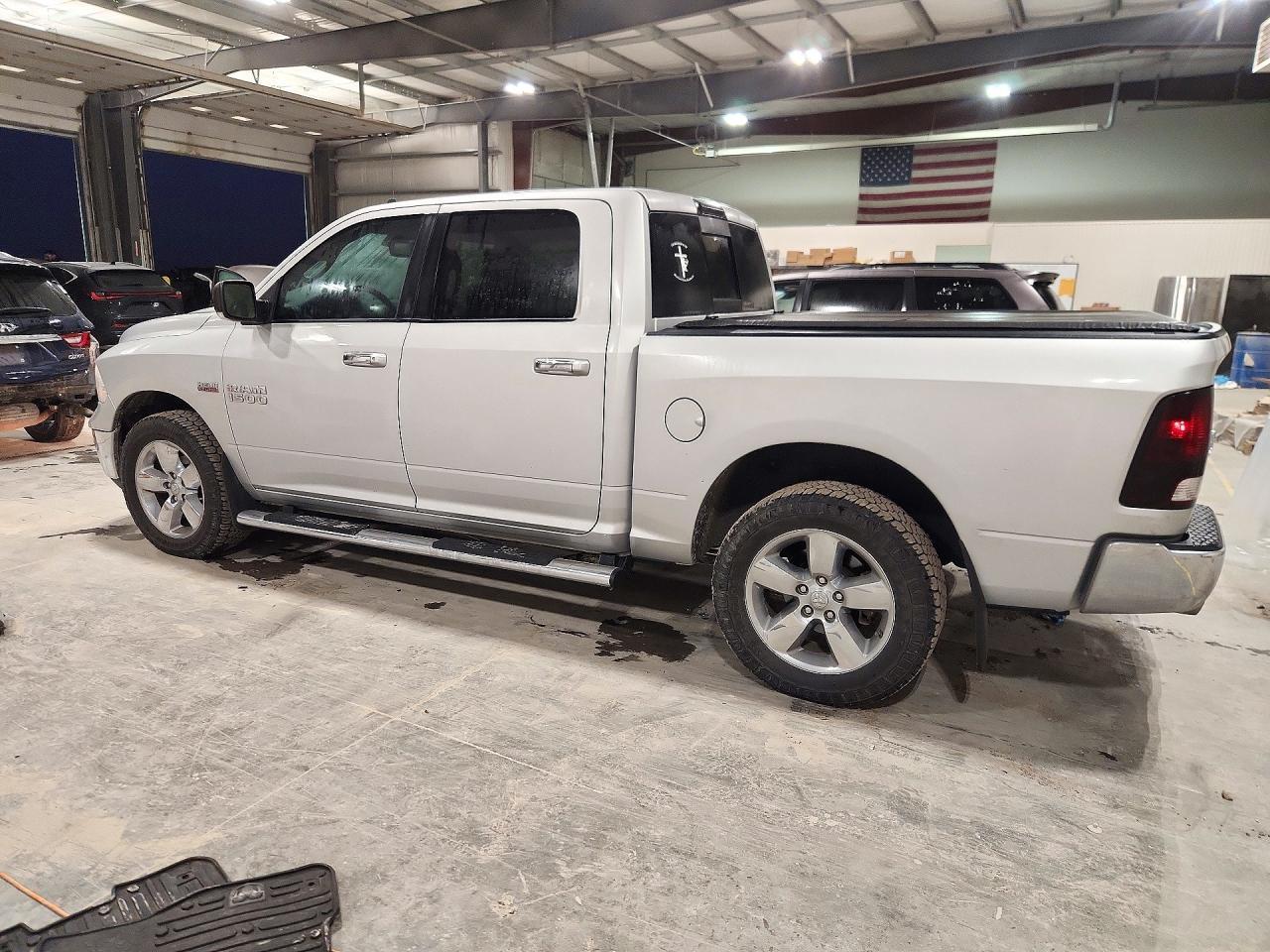 2017 Ram 1500 Slt - Фото 2