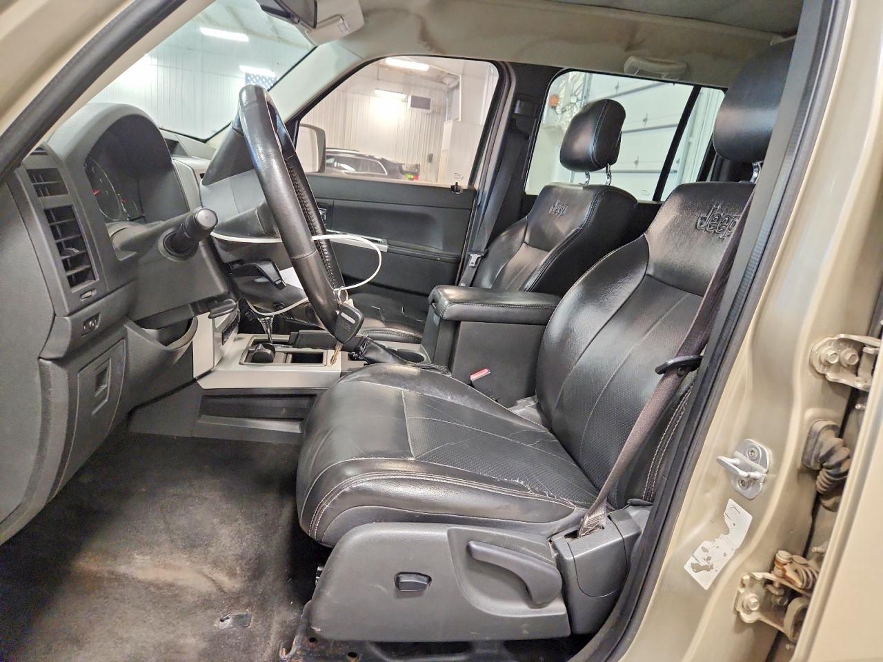 2010 Jeep Liberty Limited - Image 7