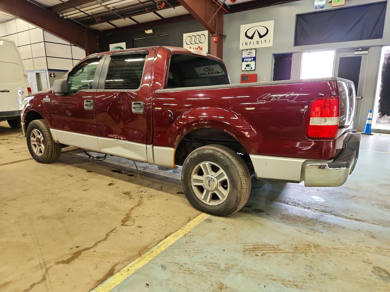 2006 Ford F150 Supercrew - Image 2