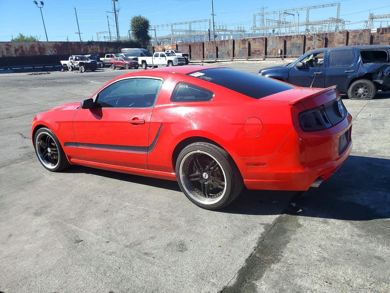 2014 Ford Mustang - Image 2