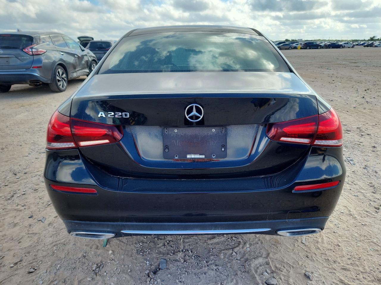 2019 Mercedes-Benz A 220 - Фото 6