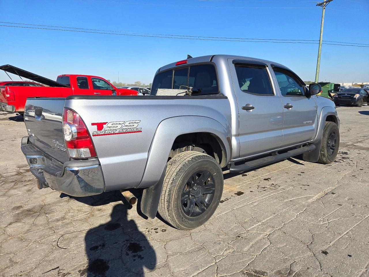 2015 Toyota Tacoma Double Cab Prerunner - Image 3