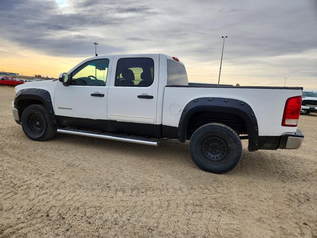 2010 GMC Sierra K1500 Sl - Фото 2