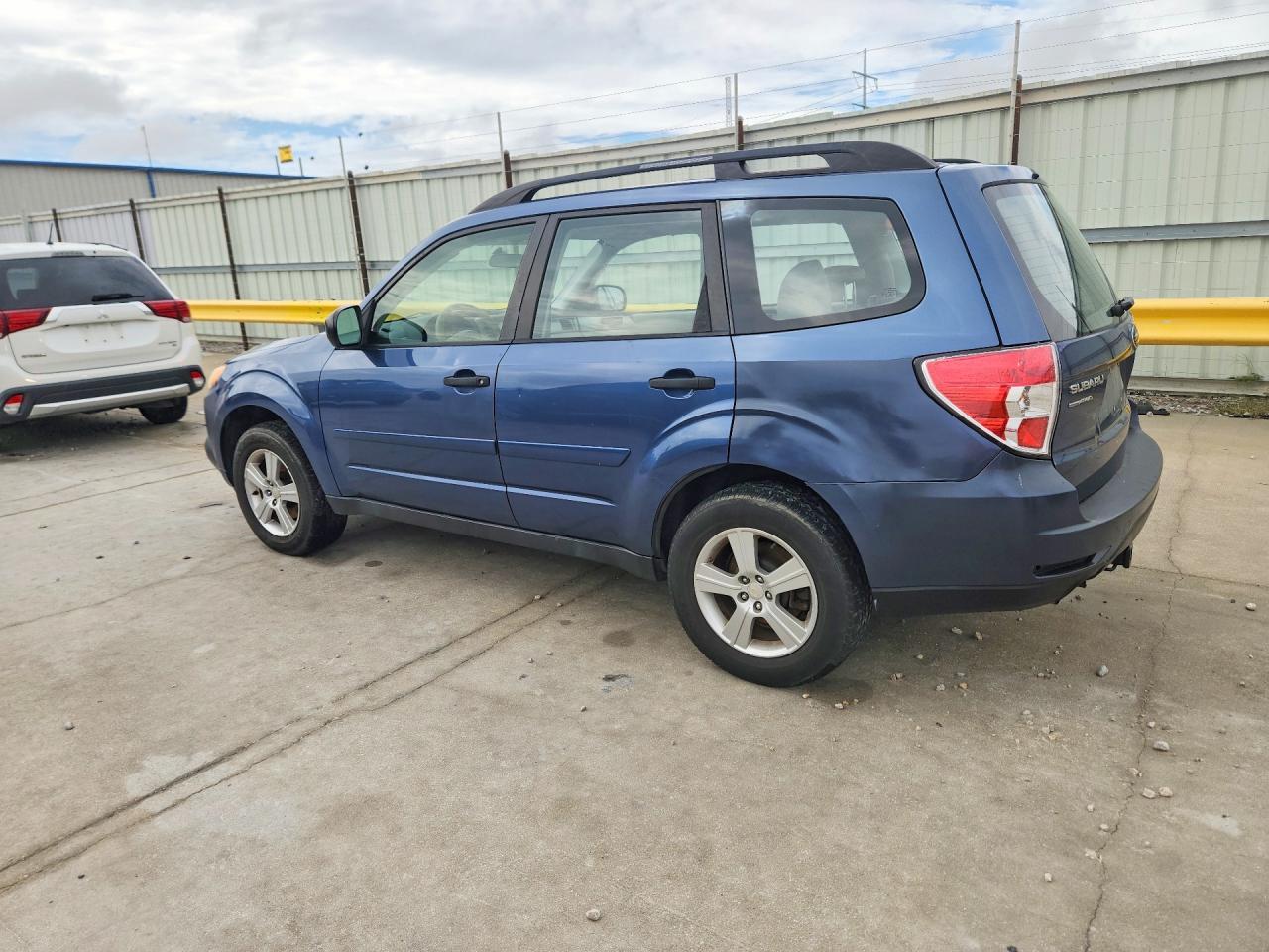 2013 Subaru Forester 2.5X - Image 2