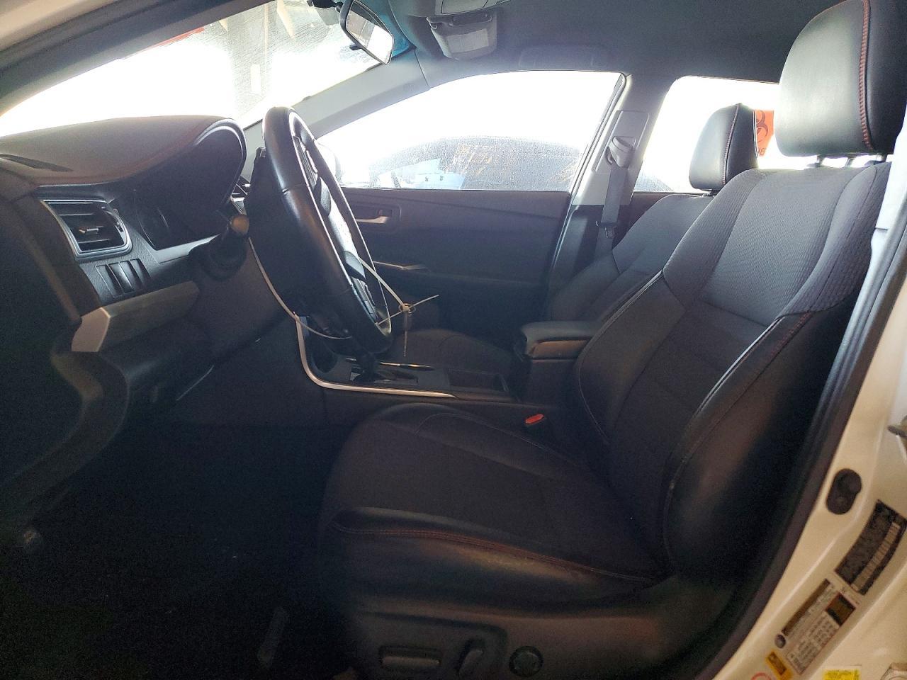 2016 Toyota Camry Se - Image 7