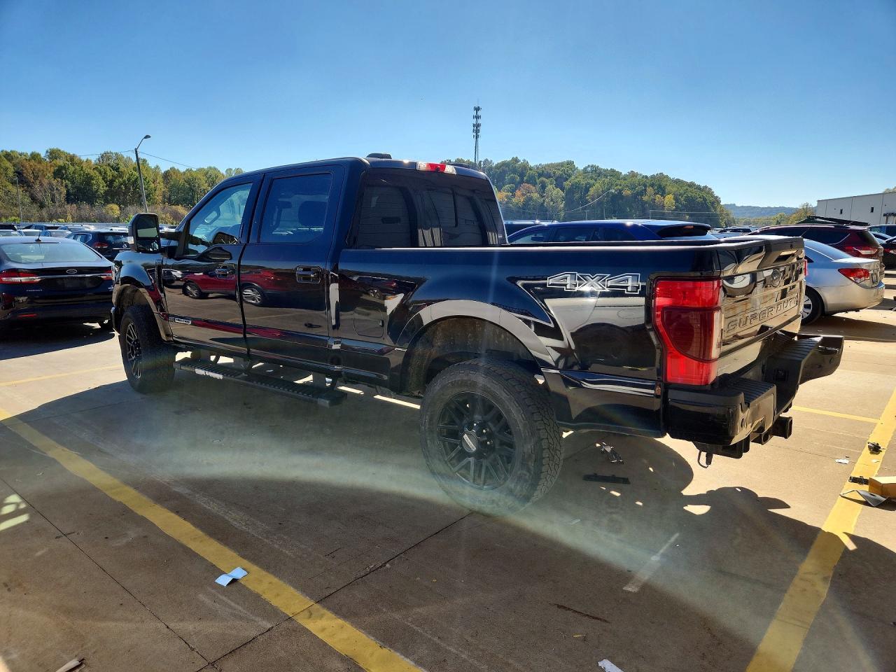 2021 Ford F350 Super Duty - Фото 2