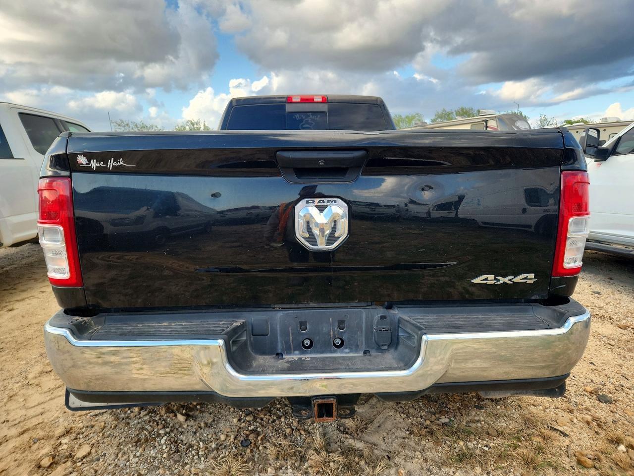 2024 Ram 3500 Tradesman - Image 6