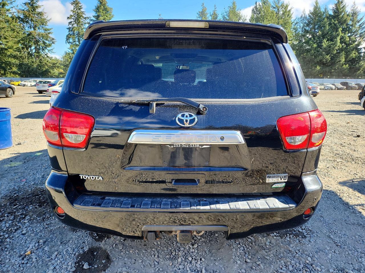 2010 Toyota Sequoia Platinum - Фото 6