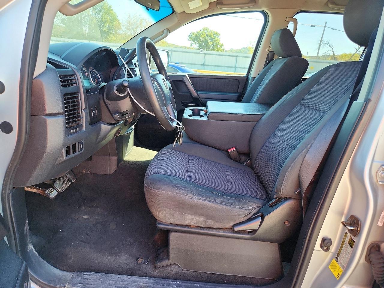 2013 Nissan Titan S - Фото 7
