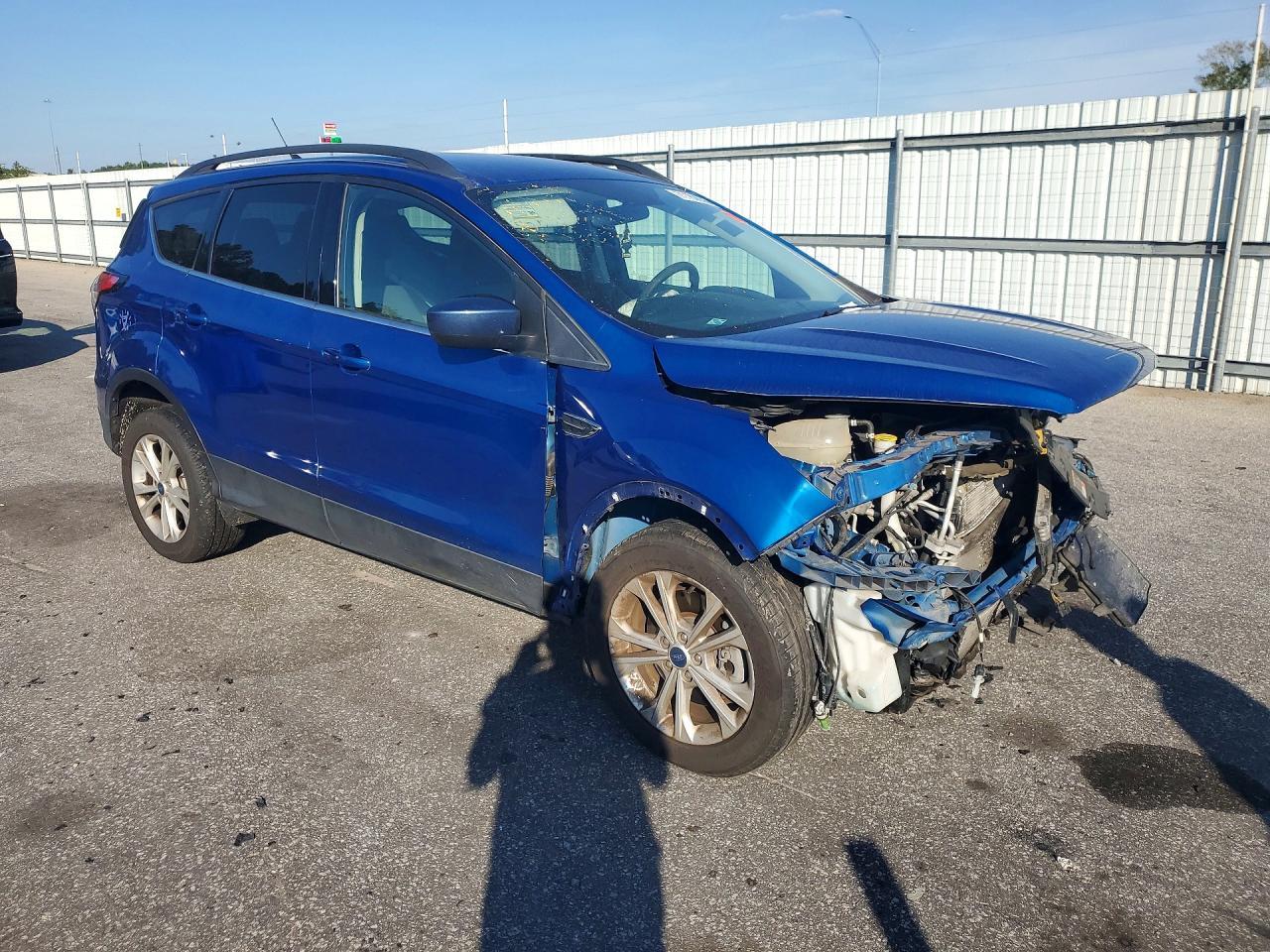 2018 Ford Escape Se - Фото 4