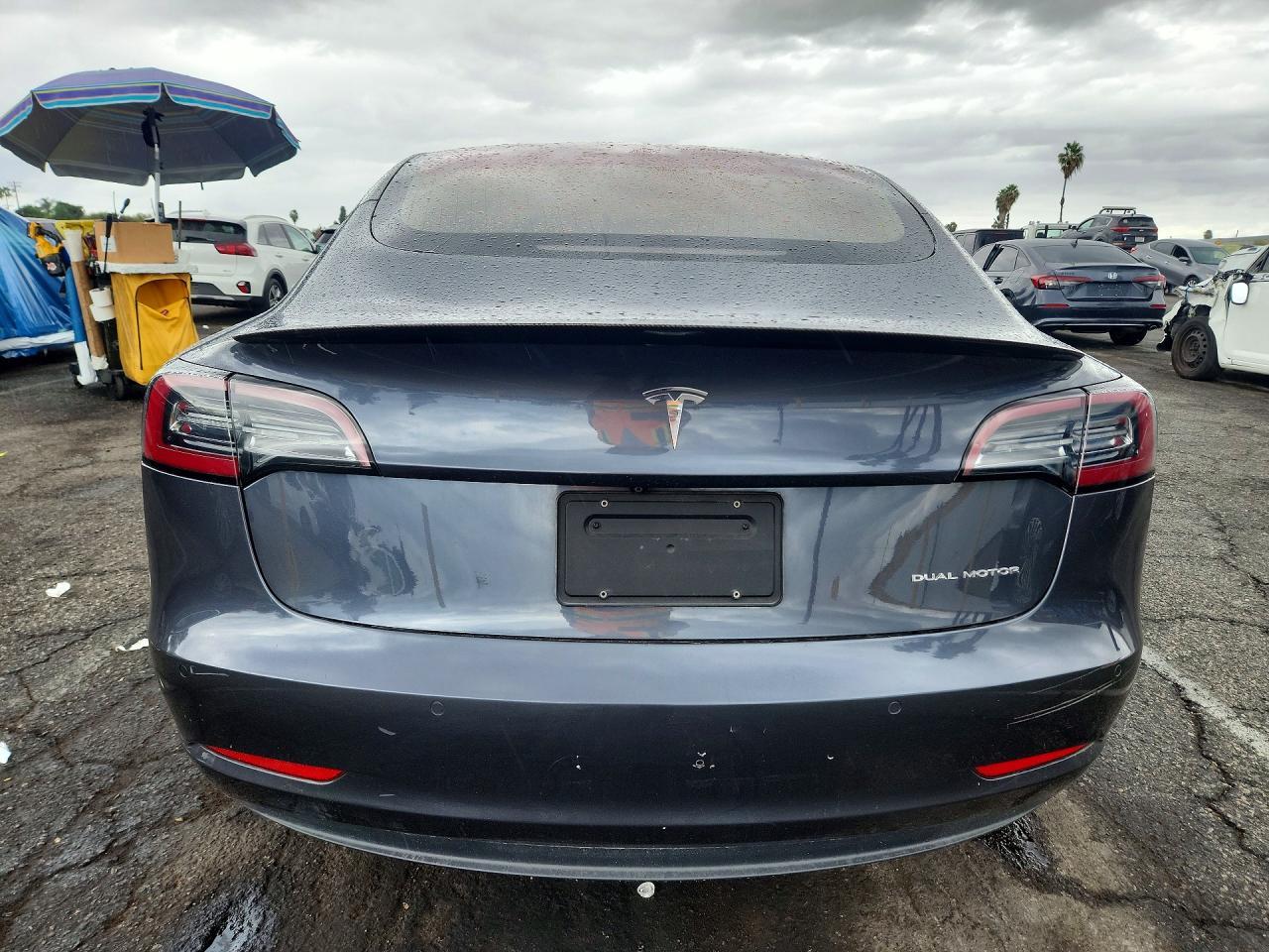 2018 Tesla Model 3 - Фото 6