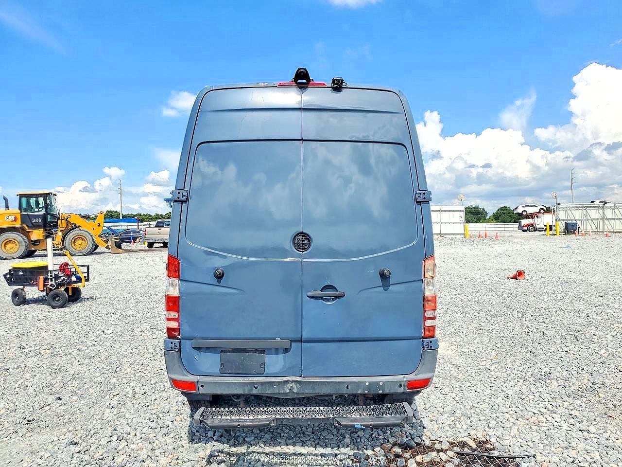 2018 Mercedes-Benz Sprinter 2500 - Фото 6