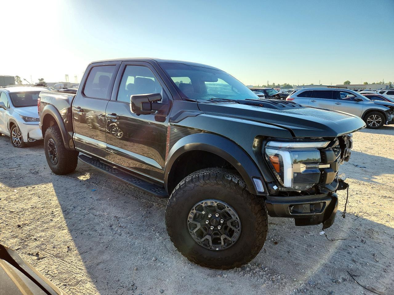 2026 Ford F150 Raptor - Фото 4