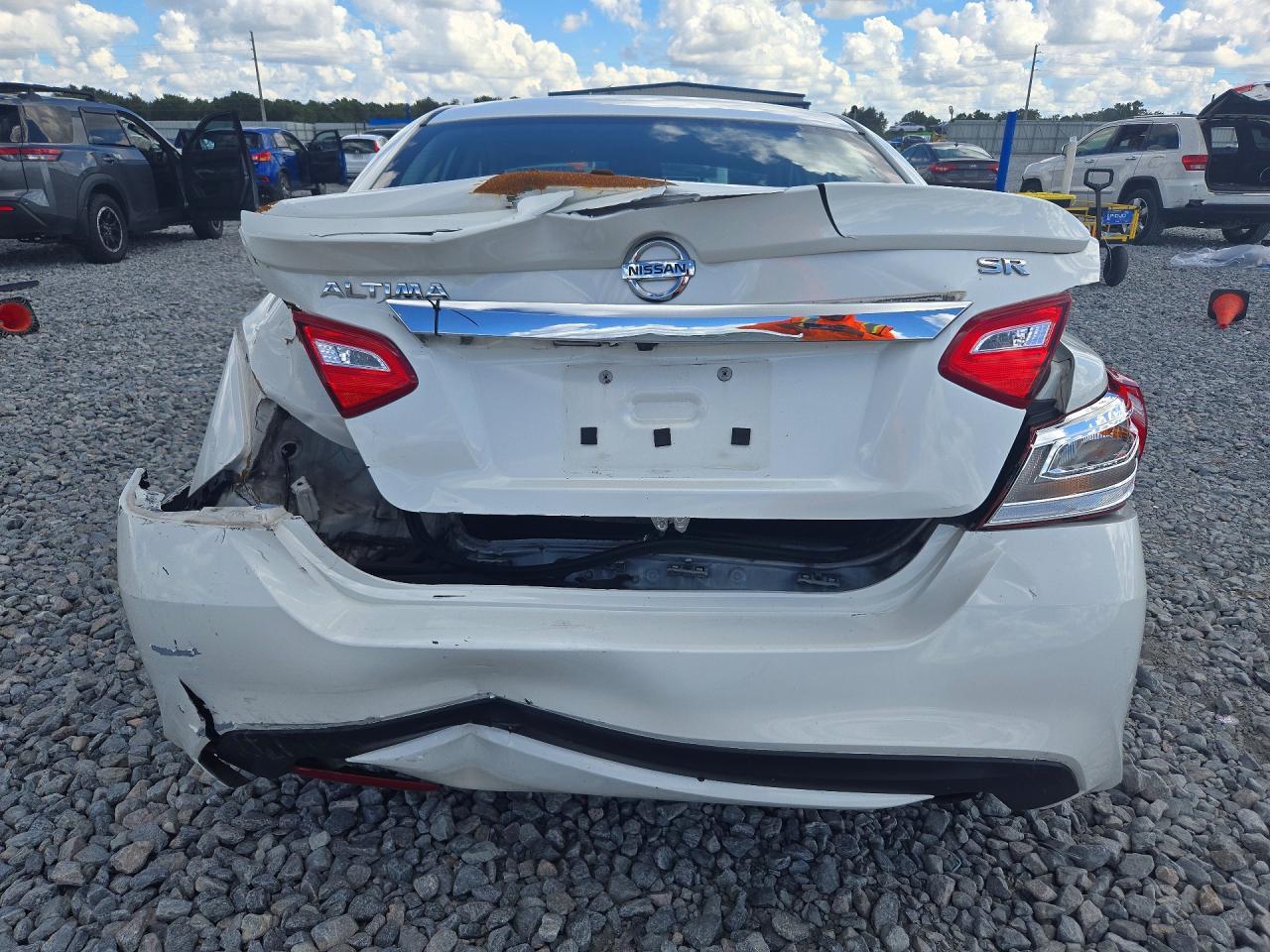 2016 Nissan Altima 2.5 Sr - Фото 6