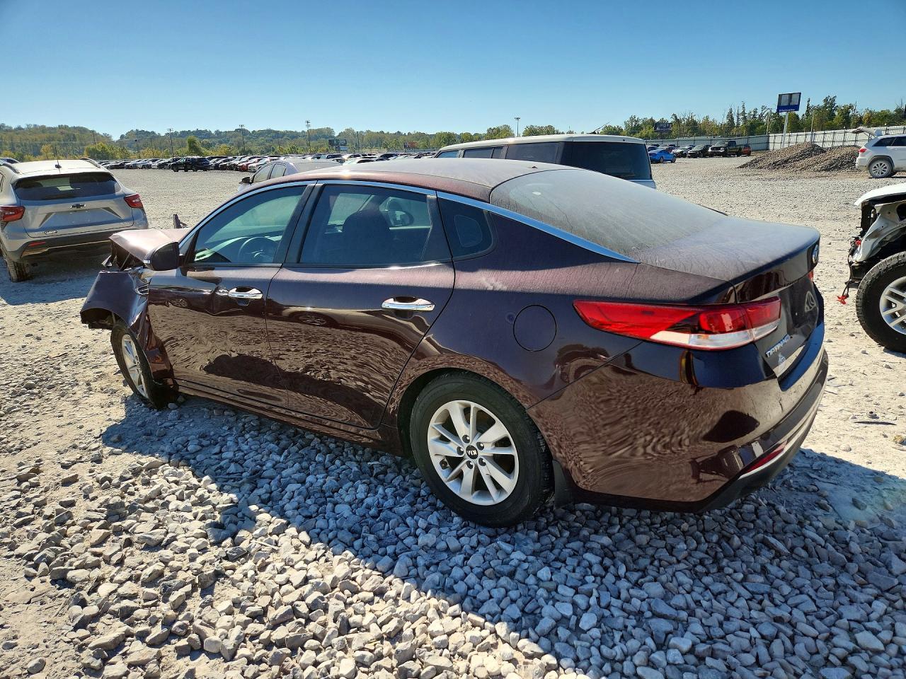 2018 Kia Optima Lx - Фото 2