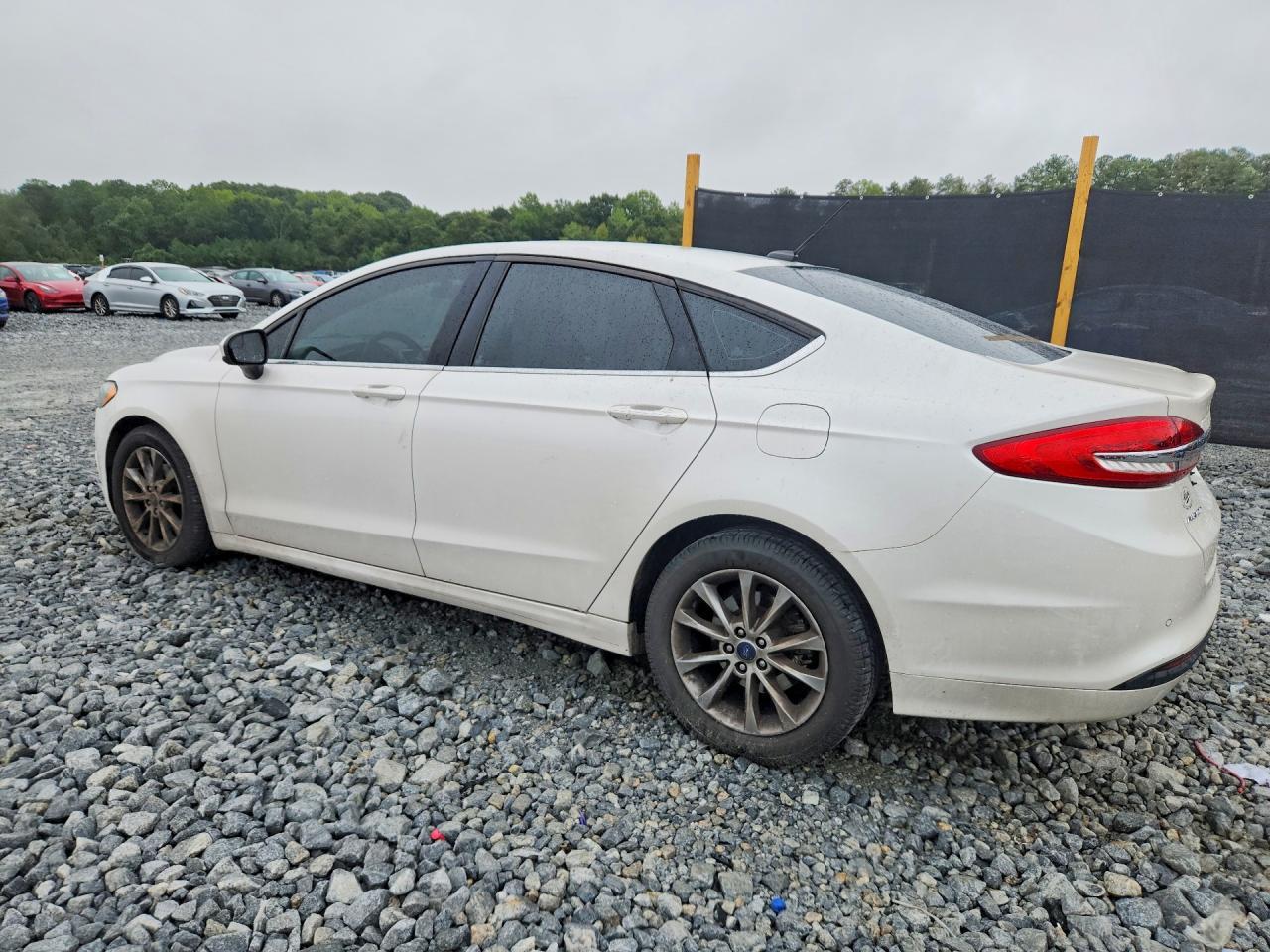 2017 Ford Fusion Se - Фото 2
